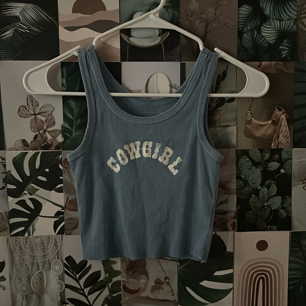 ☑️Size Xs blue full tilt crop top.